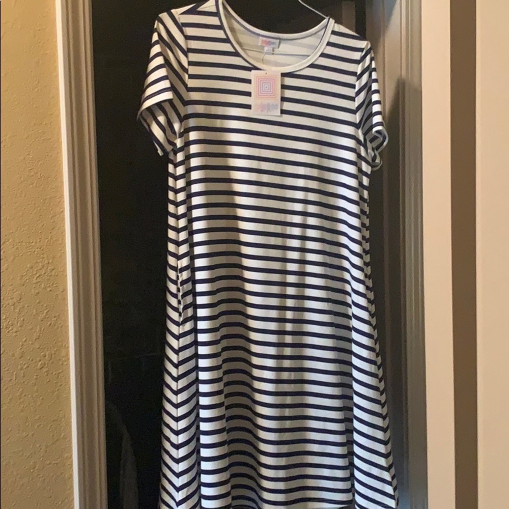 Lularoe navy and white dress